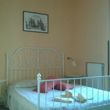 San Daniele Bundi House Pensionat