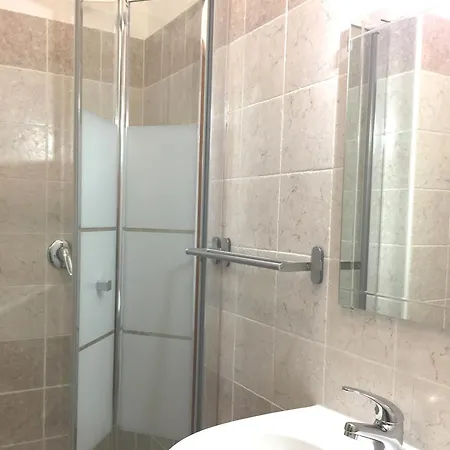 San Daniele Bundi House 3*