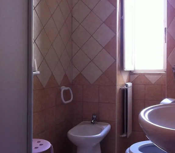 성 다니엘 번디 하우스 3*