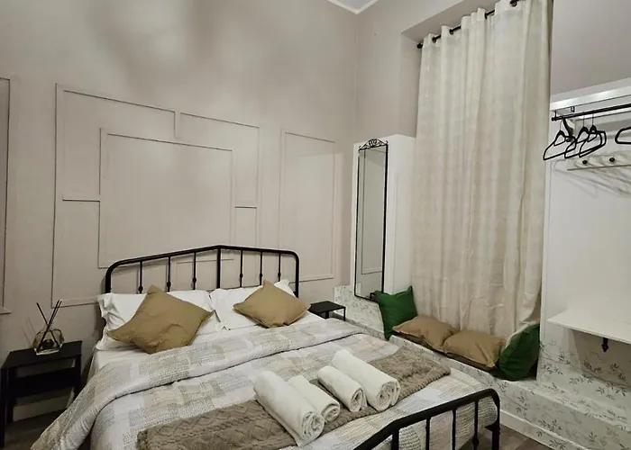 성 다니엘 번디 하우스 3*