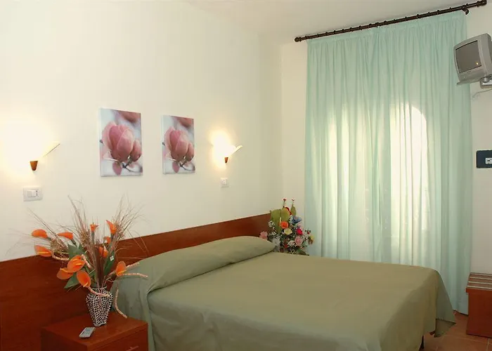 성 다니엘 번디 하우스 3*